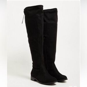 Over-the-Knee Boots wide calf NWT